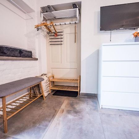 Apartman Ve Dvore Ratiskovice Ngoại thất bức ảnh